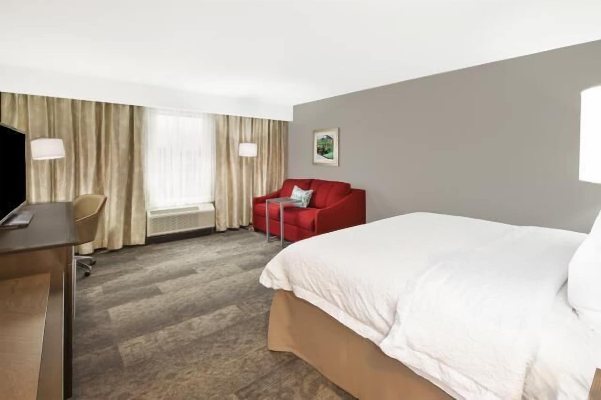 Hampton Inn By Hilton Detroit Dearborn, Mi Exterior photo