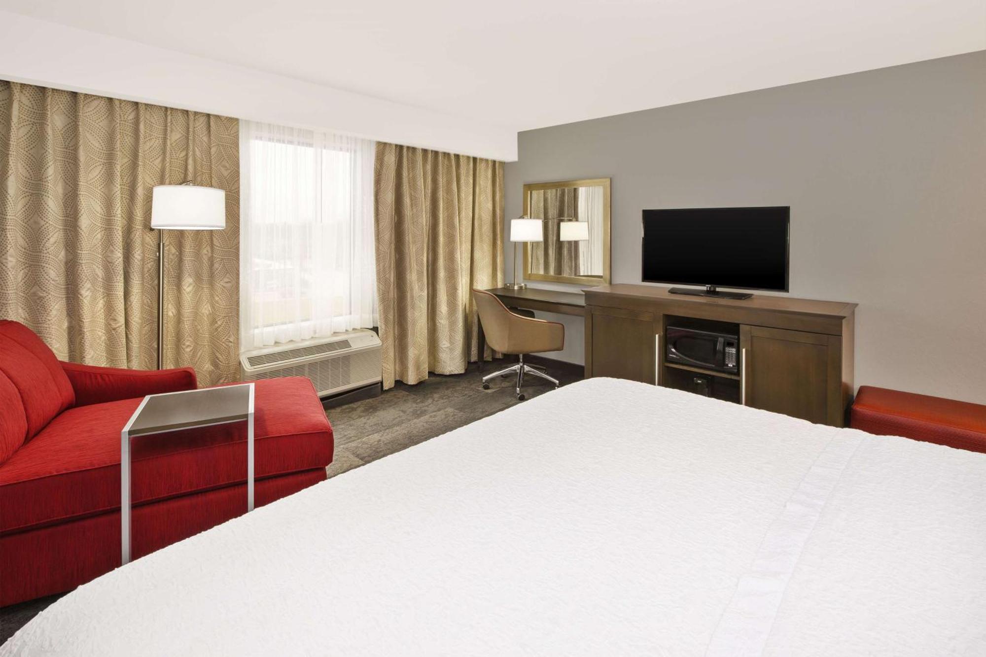 Hampton Inn By Hilton Detroit Dearborn, Mi Exterior photo